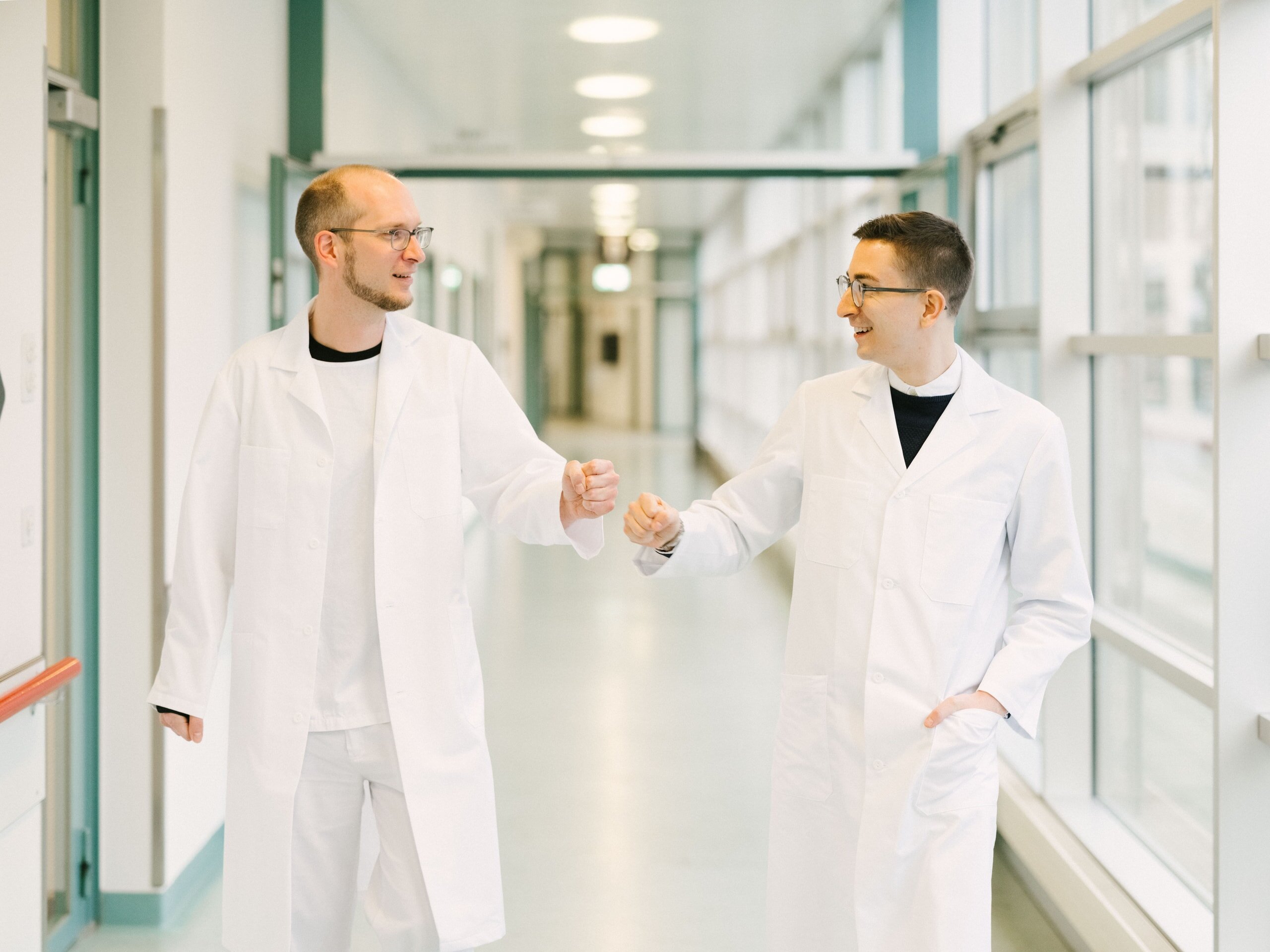 Dr. med. Thomas Ertl und Thoraxchirurge Dr. med. Max Lacour sind ein eingespieltes Team